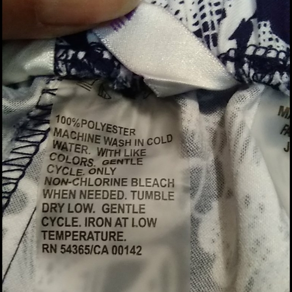 Floral Capri Pants with Pockets by Alia Petite - Picture 13 of 14